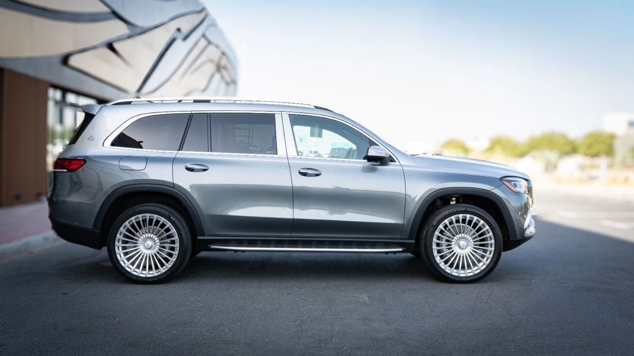 Mercedes Benz GLS450 4MATIC Maybach Body Kit - Very Low Mileage