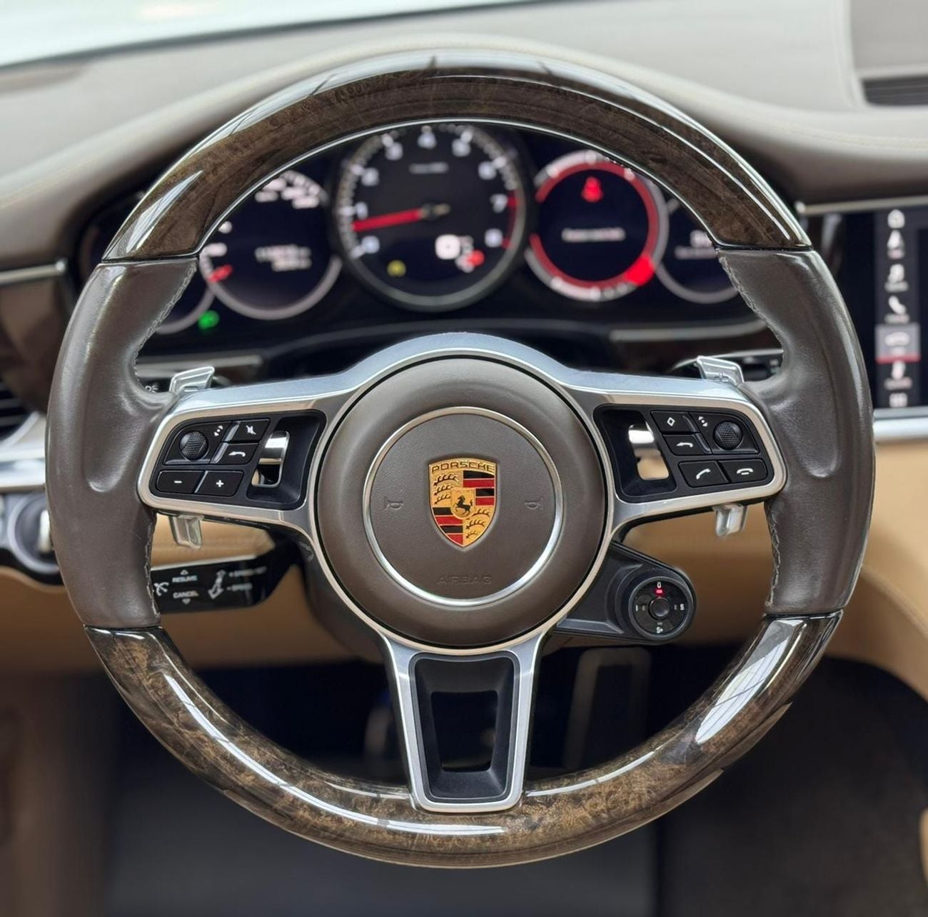 Porsche Panamera 4S 2.9L 2018 Porsche Panamera 4S, Full Porsche Service History, Sport Chrono Package, GCC