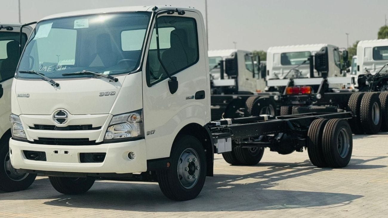 Hino 300  Hino 300 Series 917 SWB Euro 5