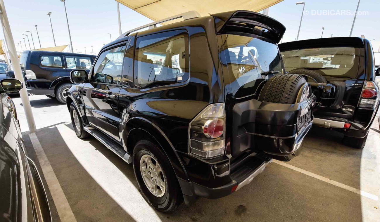 Mitsubishi Pajero GLS V6