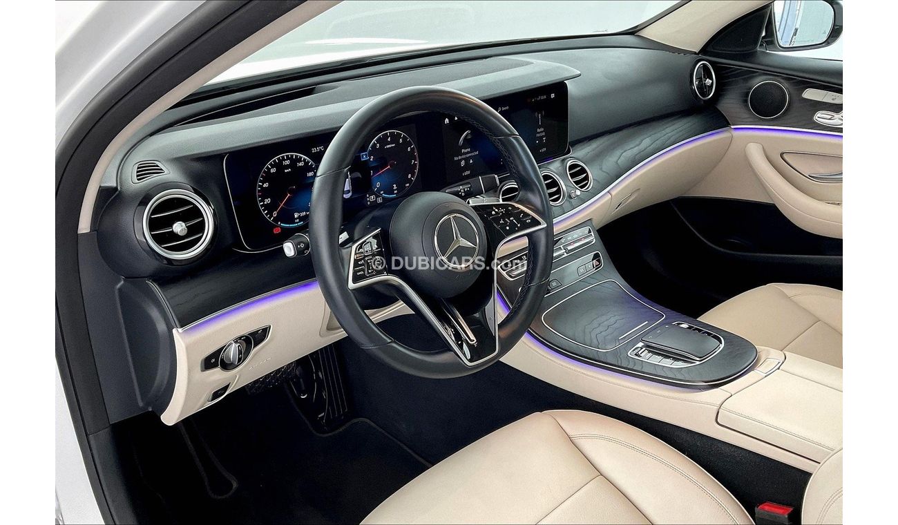 مرسيدس بنز E300 Premium (AMG Line)