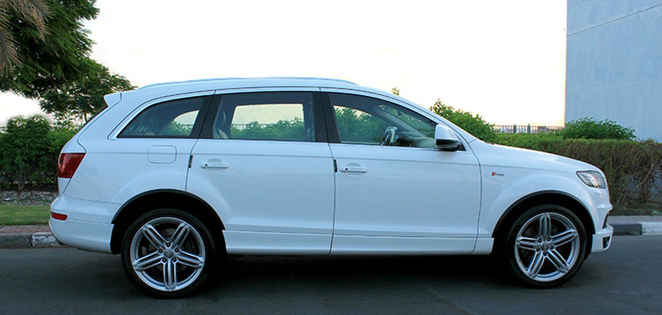 أودي Q7 SLINE SUPERCHARGED 2012 - EXCELLENT CONDITION