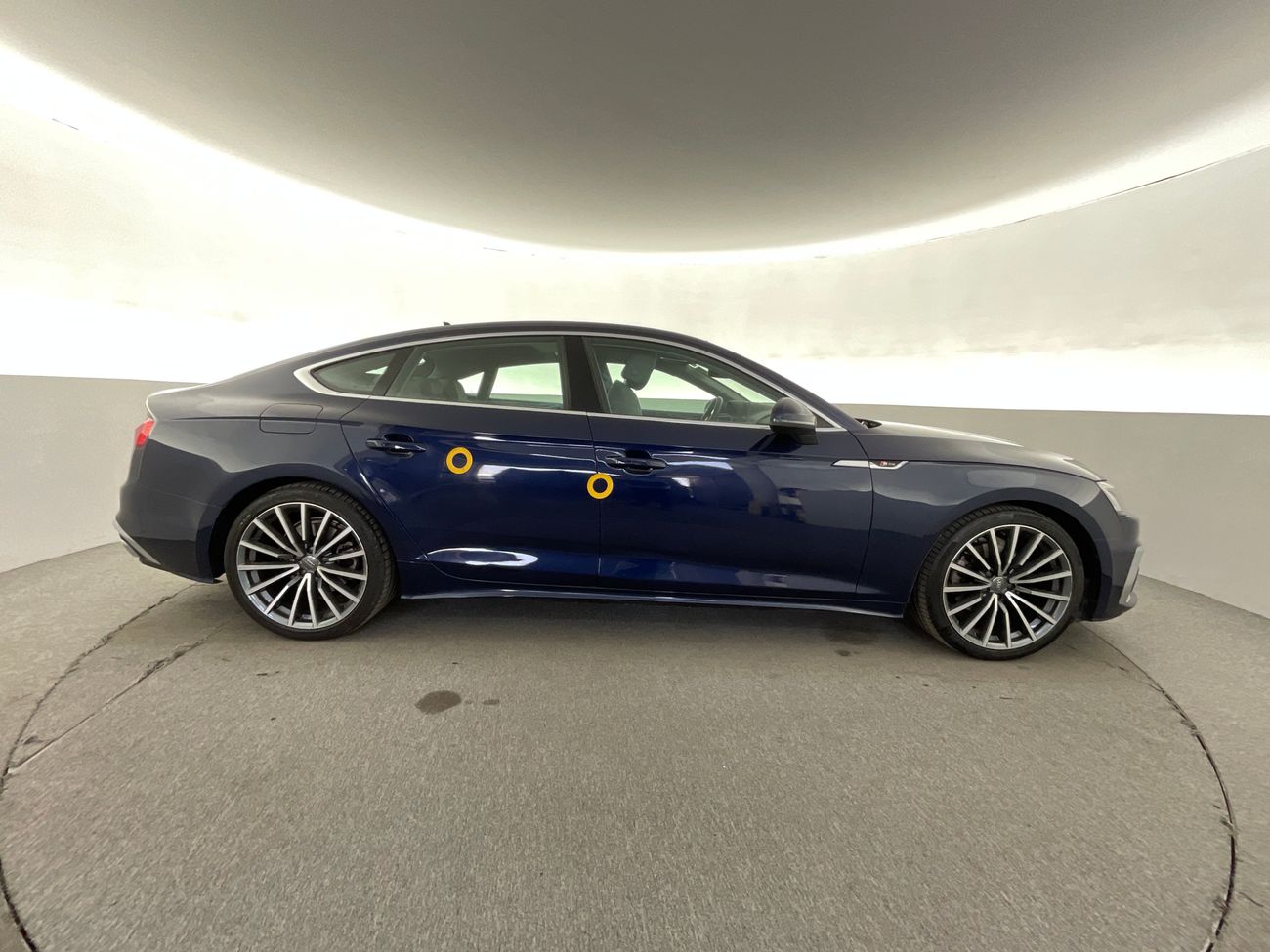 أودي A5 40 TFSI S-Line | National Day Celebration | شامل الضمان | 0 ﺪﻔﻋﺓ ﺃﻮﻟﻯ