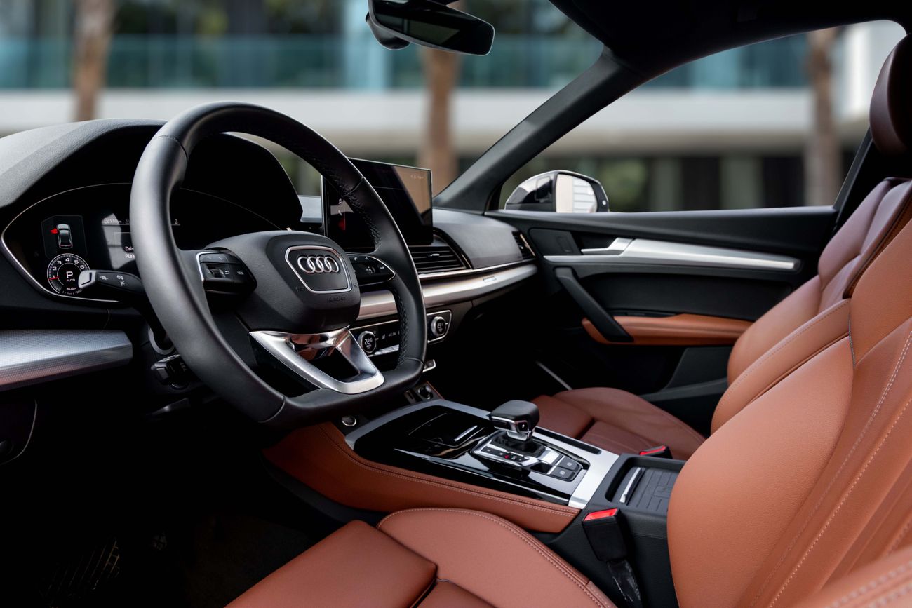 Audi Q5 Q5 S-Line Sportback | 3,271 P.M | 0% Downpayment | Q5 S-LINE SPORTBACK | 2028 AUDI WARRANTY!