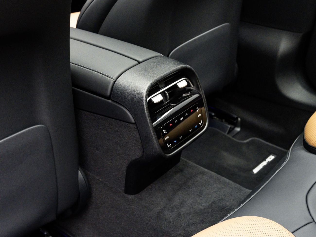 مرسيدس بنز E 53 AMG The BEST Ramadan offer in the UAE - Limited Time Only! 2030 Mercedes Warranty + Service