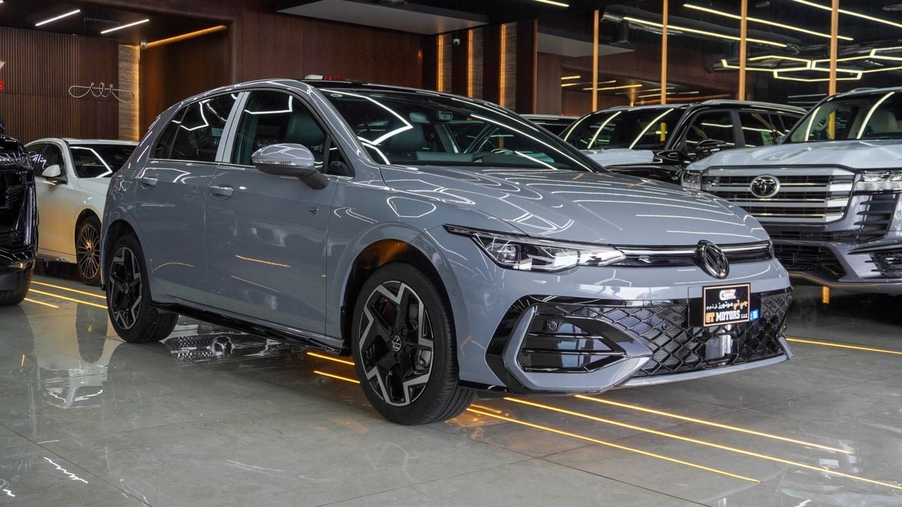 فولكس واجن جولف R 300 TSI