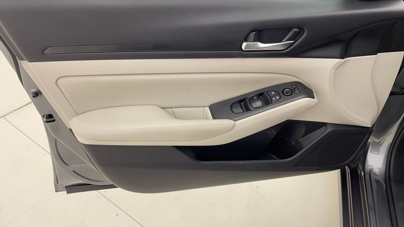 نيسان ألتيما 2022 SV | AED 997/Month | 0 DP | 30 Day Return | Warranty | Service History