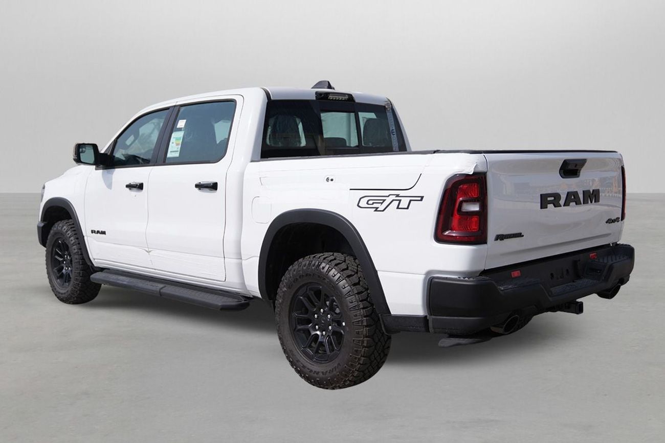 رام 1500 Rebel 5.7L Crew Cab Utility (5 Seater)