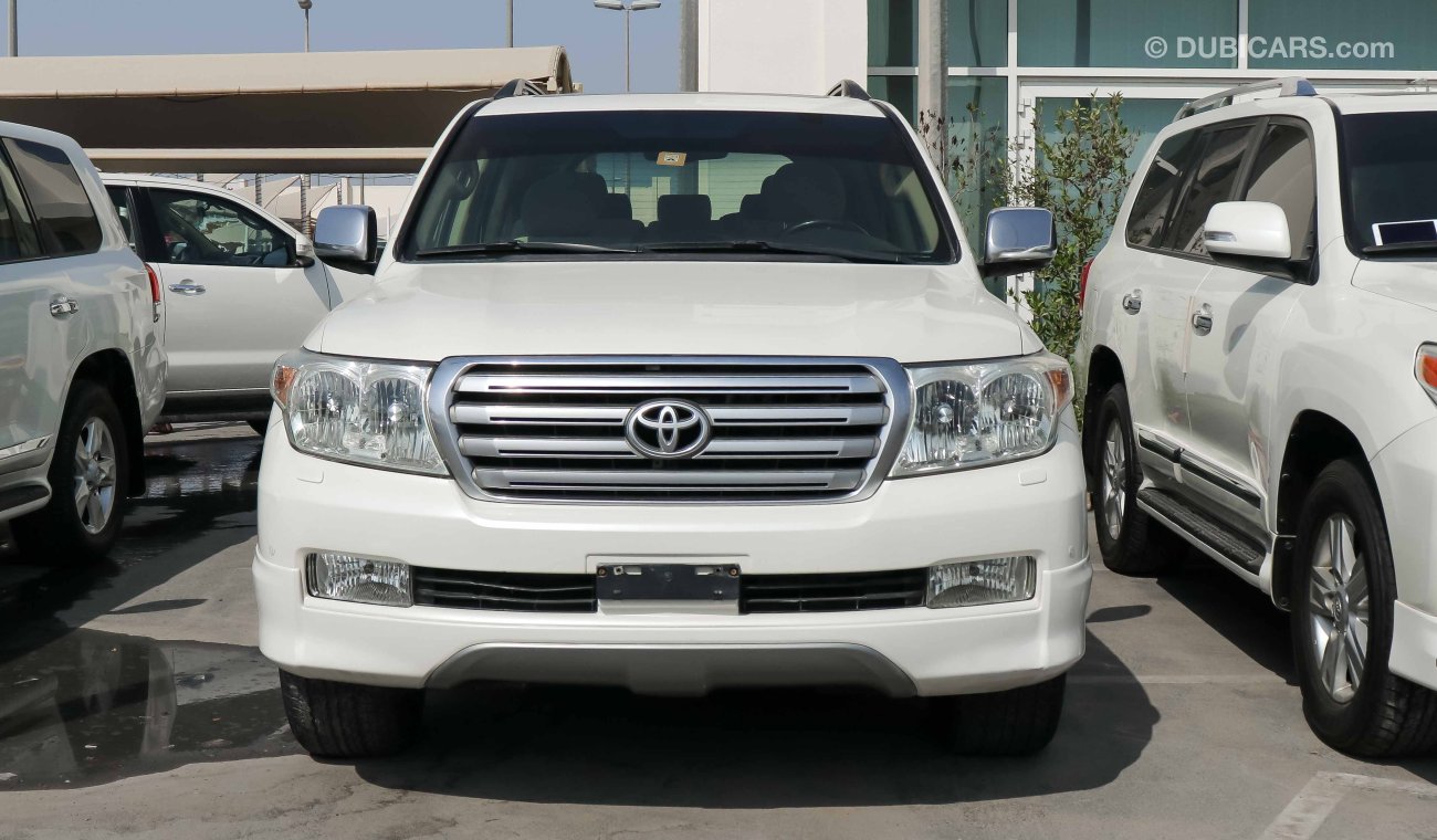 Toyota Land Cruiser GXR V6