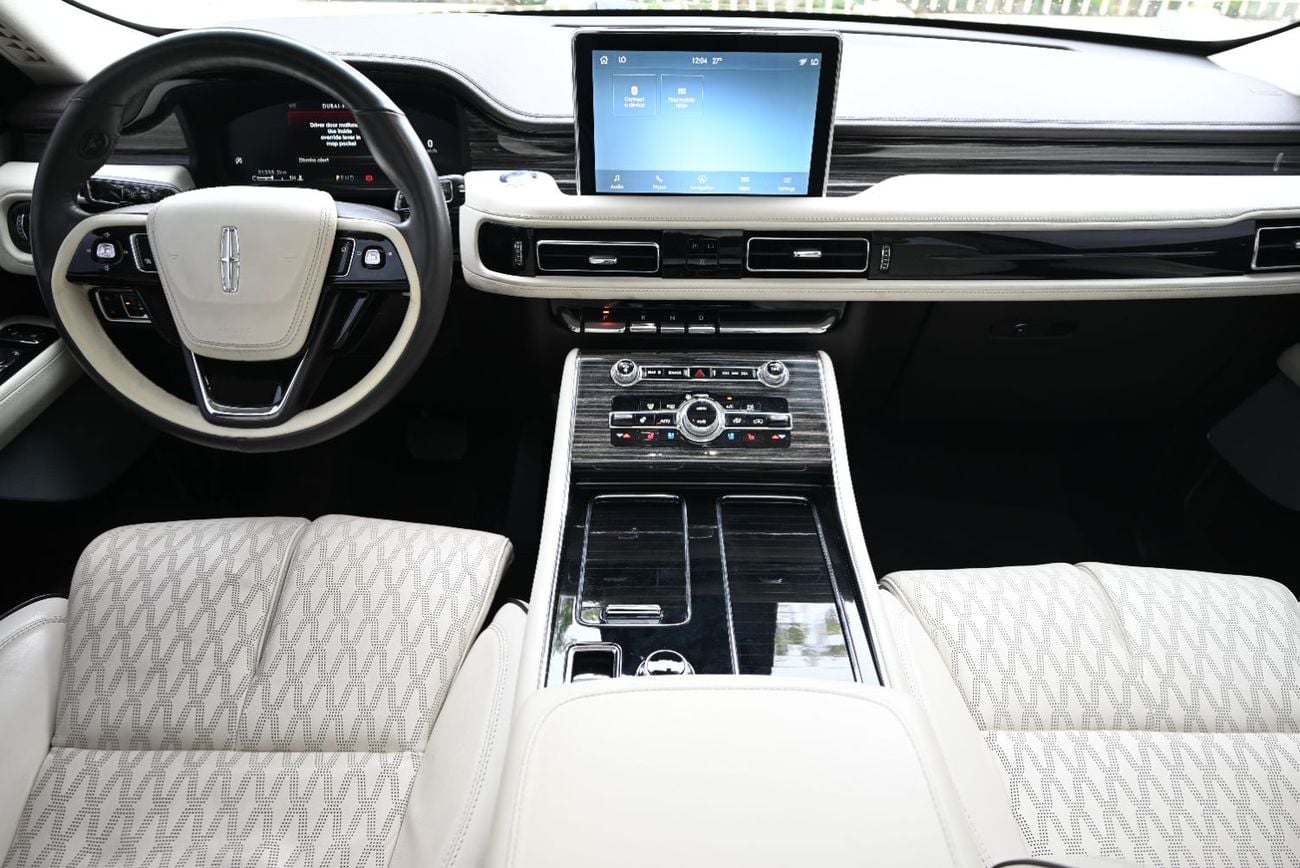 Lincoln Aviator Presidential 3.0L - GCC - UNDER WARRANTY 2028 - LINCOLN AVIATOR PRESIDENTIAL