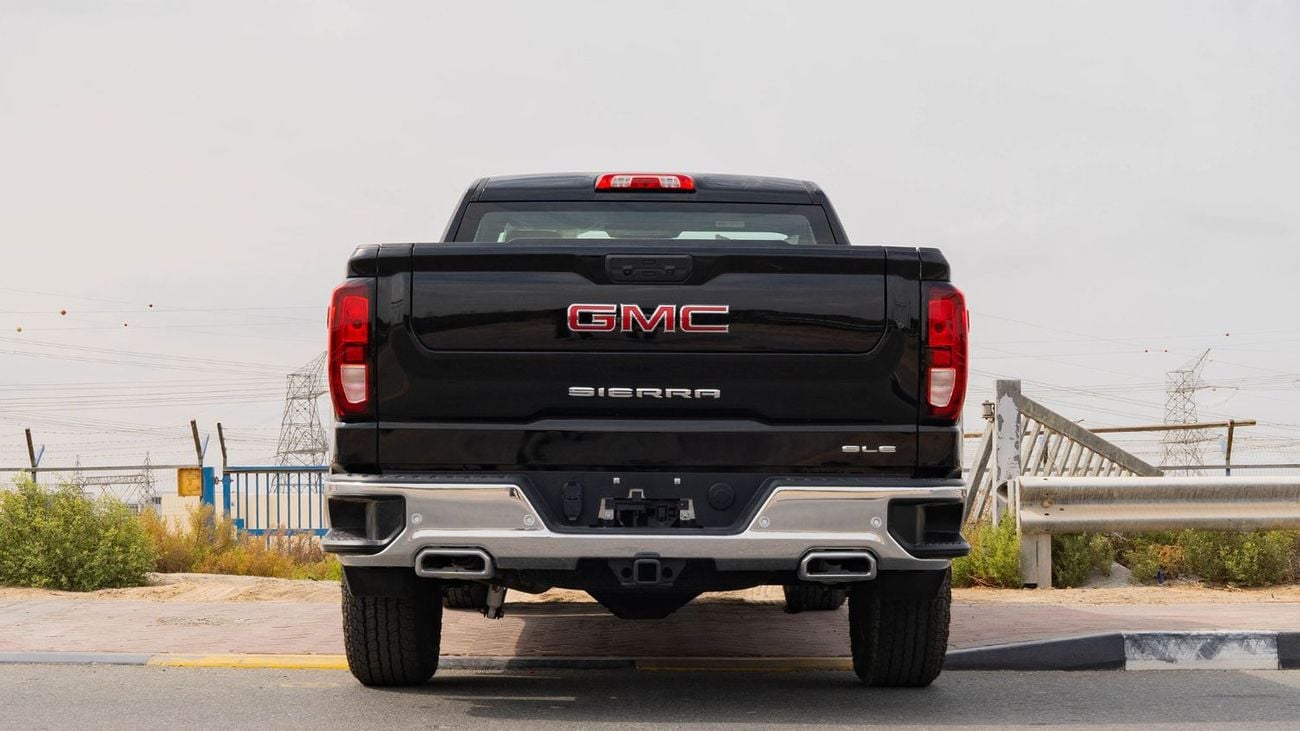 جي أم سي سييرا 2025 GMC Sierra SLE V8 5.3L AT Petrol Single Cab (Black)