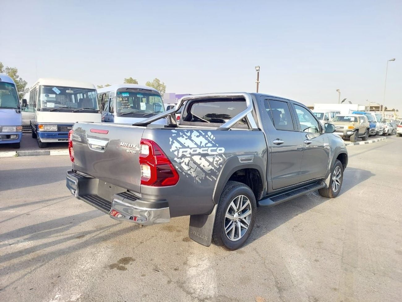 تويوتا هيلوكس TOYOTA HILUX SR5 PICK UP RHD 2017 MODEL 2.8 L DIESEL AUTOMATIC(PM93094)