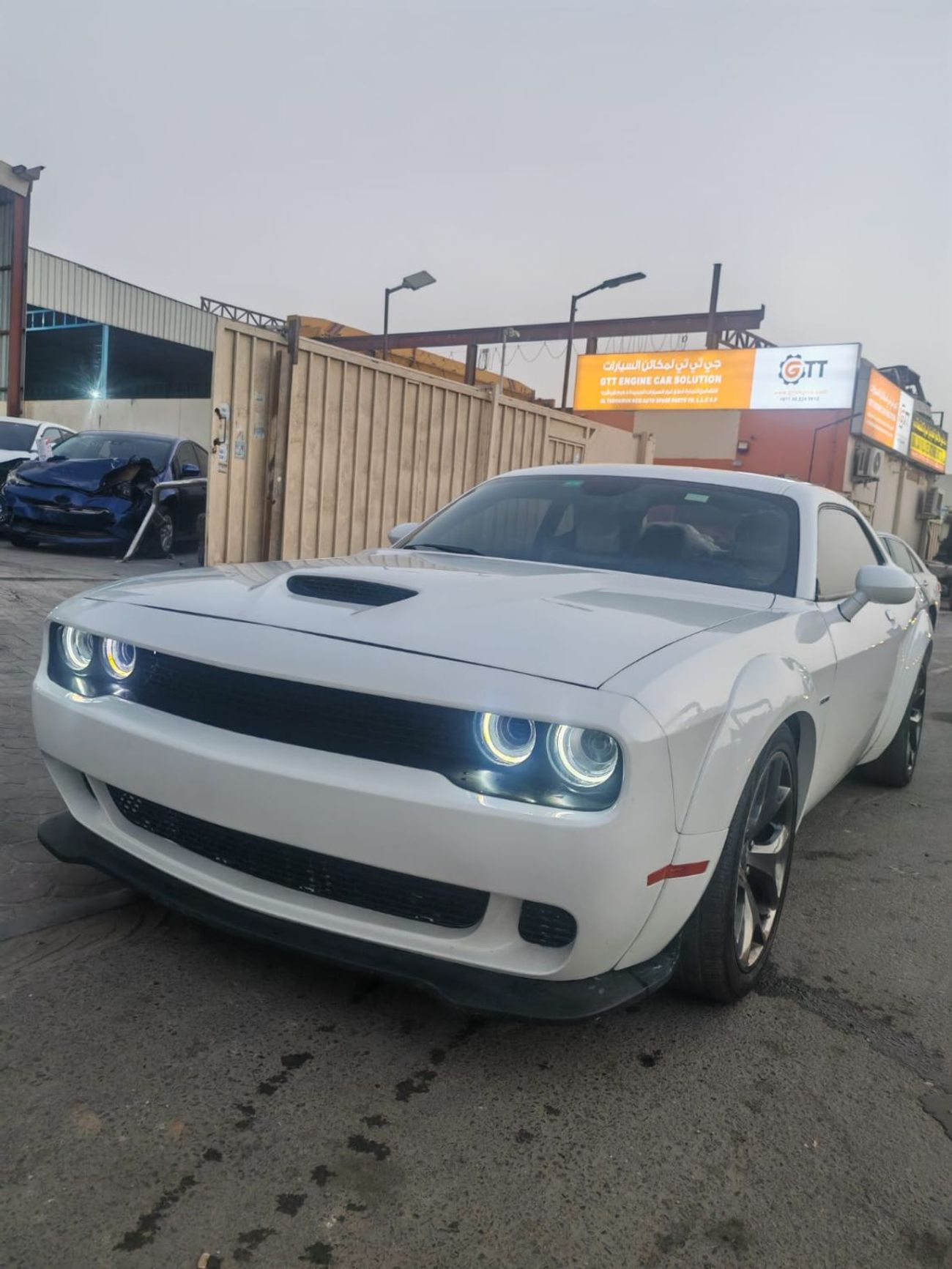 Dodge Challenger R/T 5.7L (375 HP)