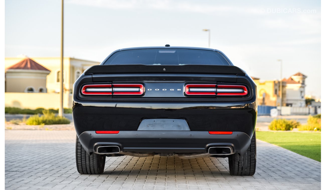 Dodge Challenger 5.7L Hemi V8