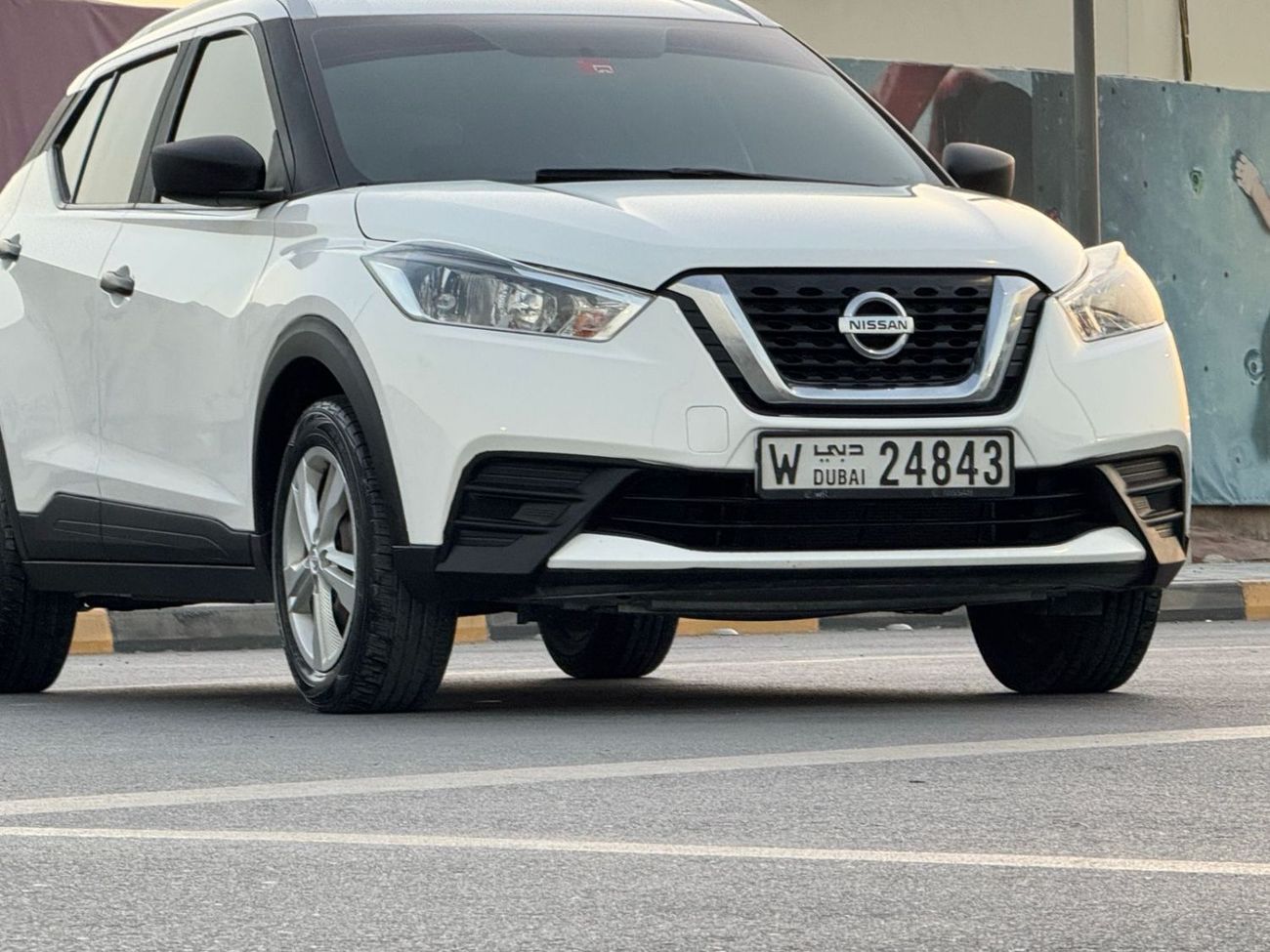 Nissan Kicks SV 1.6L good condition inside &out