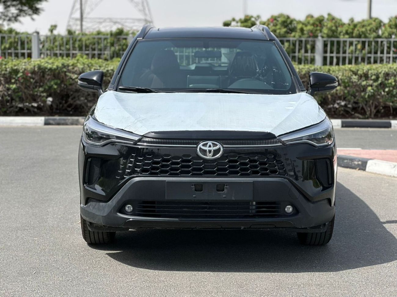 Toyota Corolla Cross TOYOTA COROLLA CROSSOVER 1.8L PET-A/T -FULL - SUNROOF /LTR- 25YM