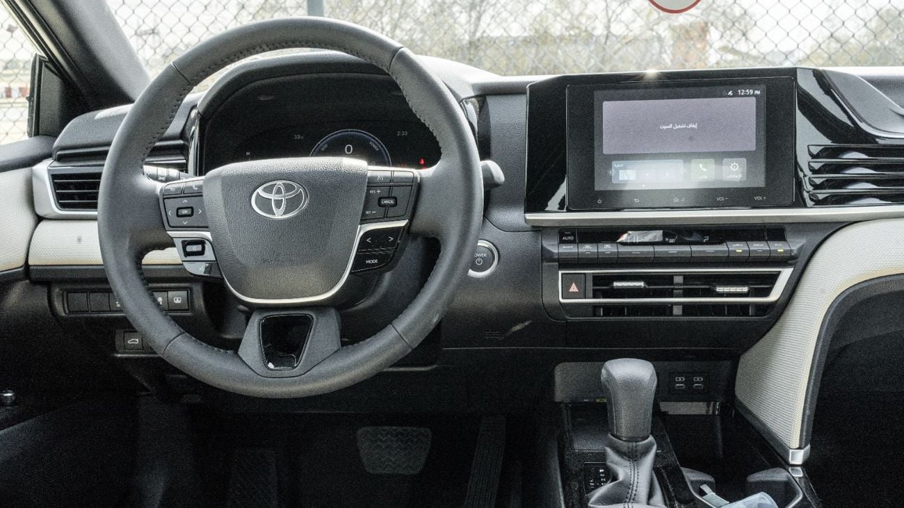 تويوتا كامري LE HEV 2026 Toyota Camry E-plus 2.5L AT Hybrid (Black-Beige)