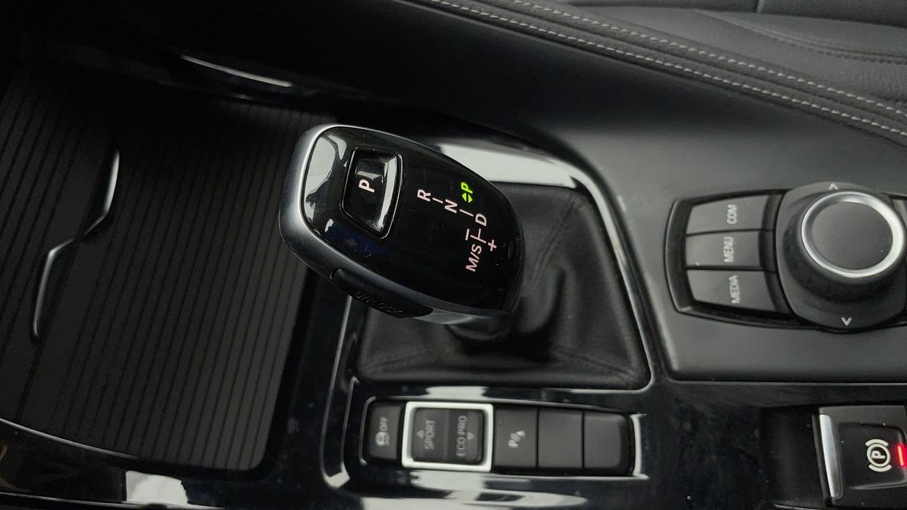 بي أم دبليو X2 SDRIVE 20I 2 | بدون دفعة مقدمة | اختبار القيادة في المنزل