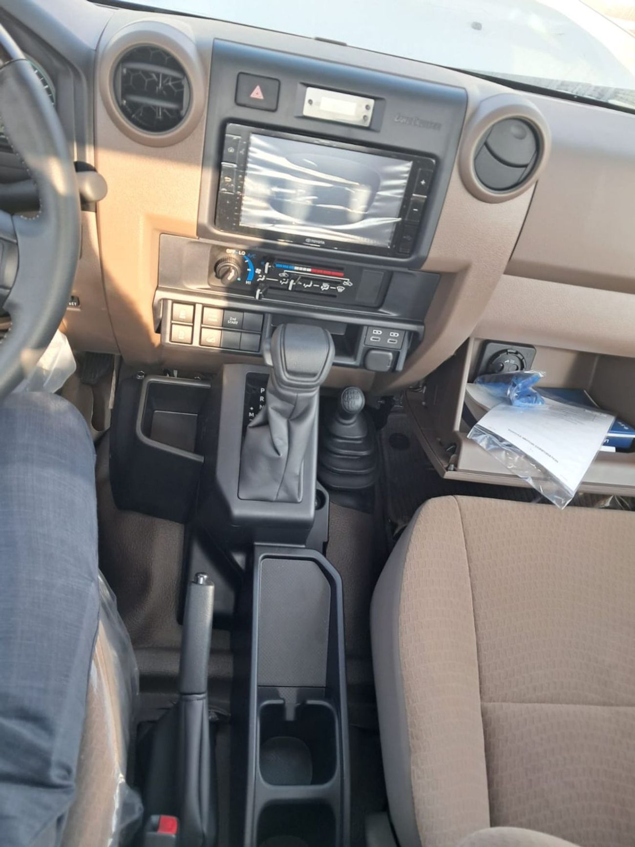 تويوتا لاند كروزر بيك آب TOYOTA LAND CRUISER SC 4.0L AT