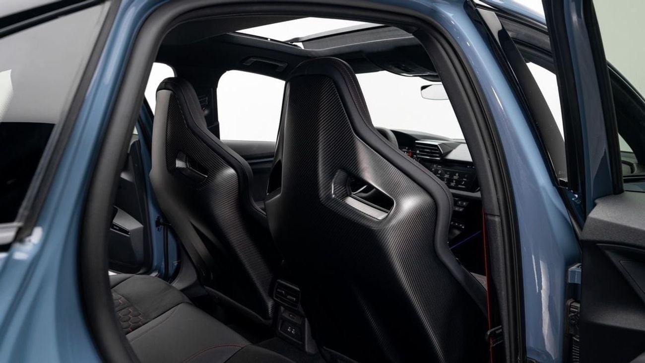 أودي RS3 STANDARD - 2025 - Euro Specs - Under Dealer Service Contract