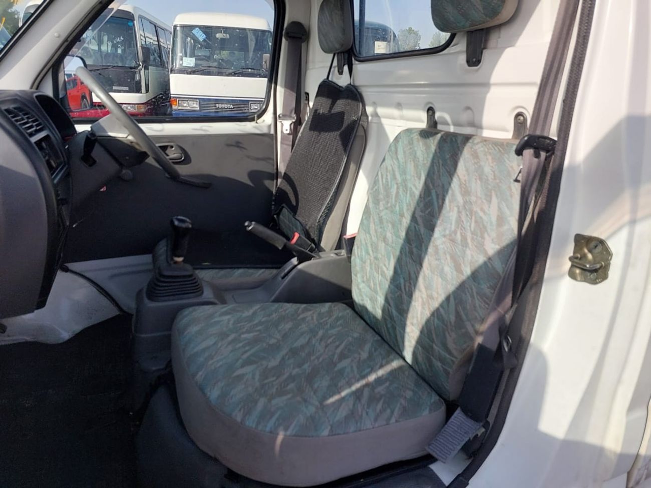 Suzuki Carry SUZUKI CARRY TRUCK PICK UP RHD 1999 MODEL 0.6L PETROL MANUAL(PM04480)