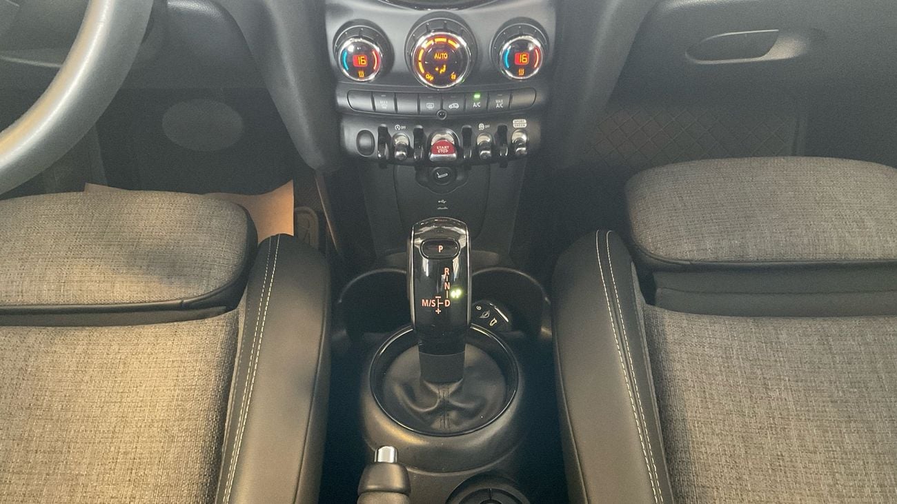 Mini Cooper 1.5 COOPER DCT AUTO MET | Guaranteed Warranty | 0 Down Payment