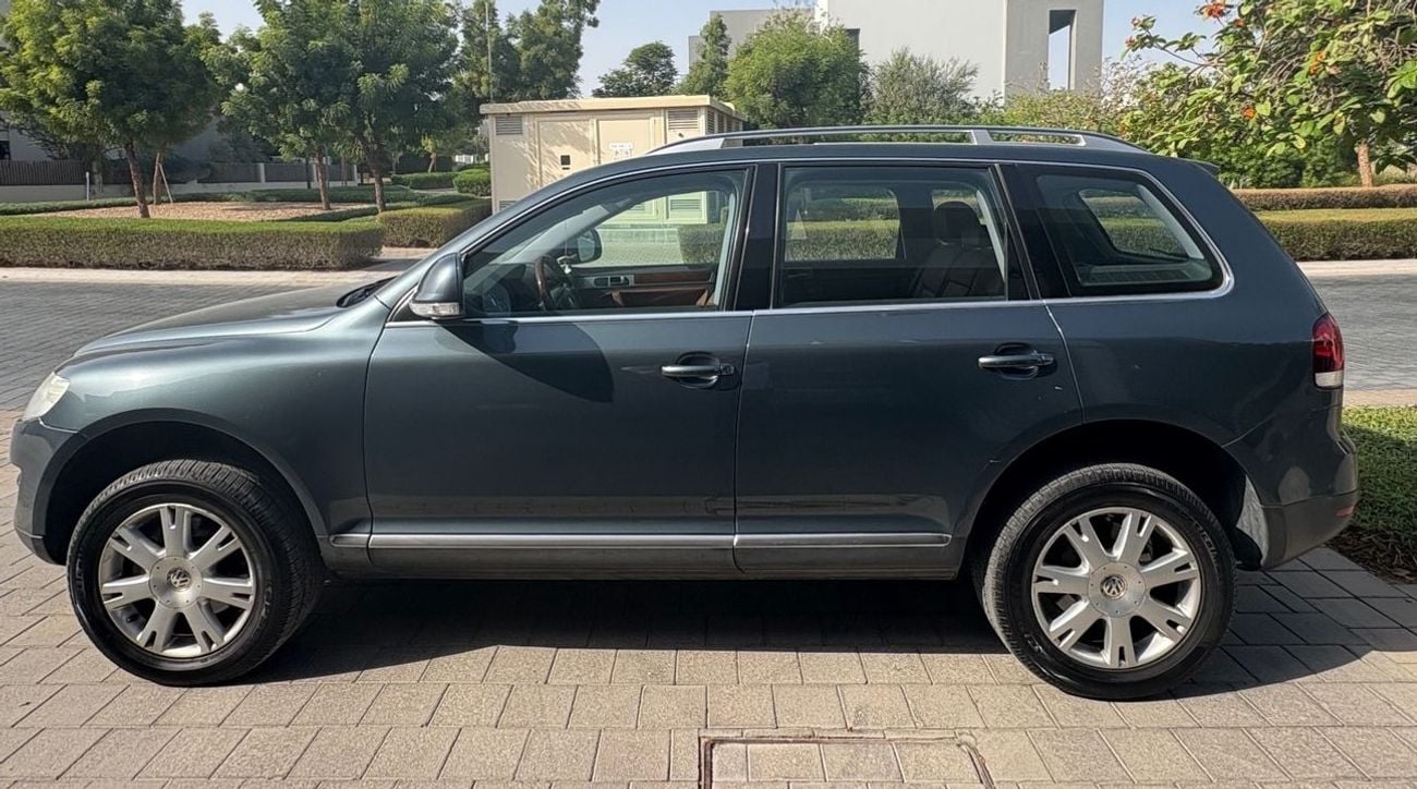 فولكس واجن طوارق 