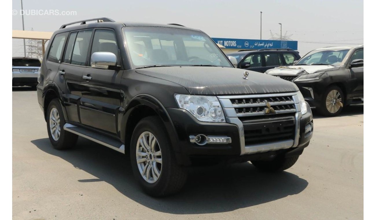 ميتسوبيشي باجيرو 3.8L Petrol A/T Mid Option