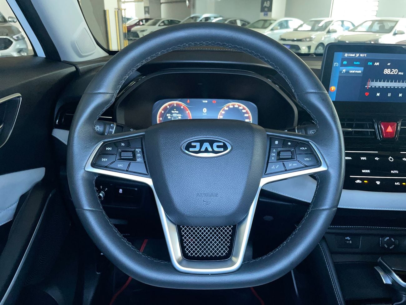 JAC JS4 2023 INTELLIGENT | AED 558/Month | 0 DP | 30 Day Return | Warranty | Service History