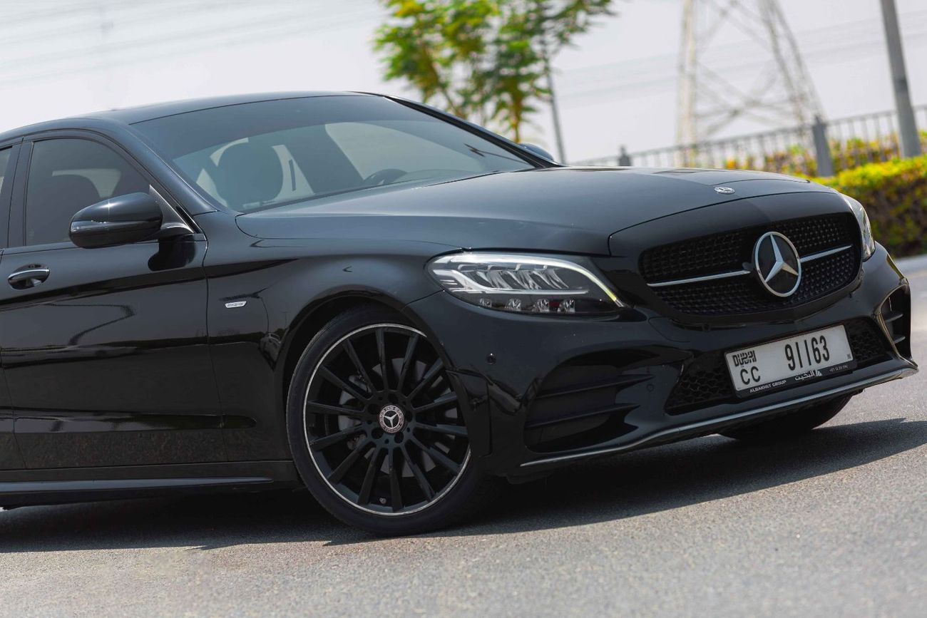 Mercedes Benz C300 STANDARD