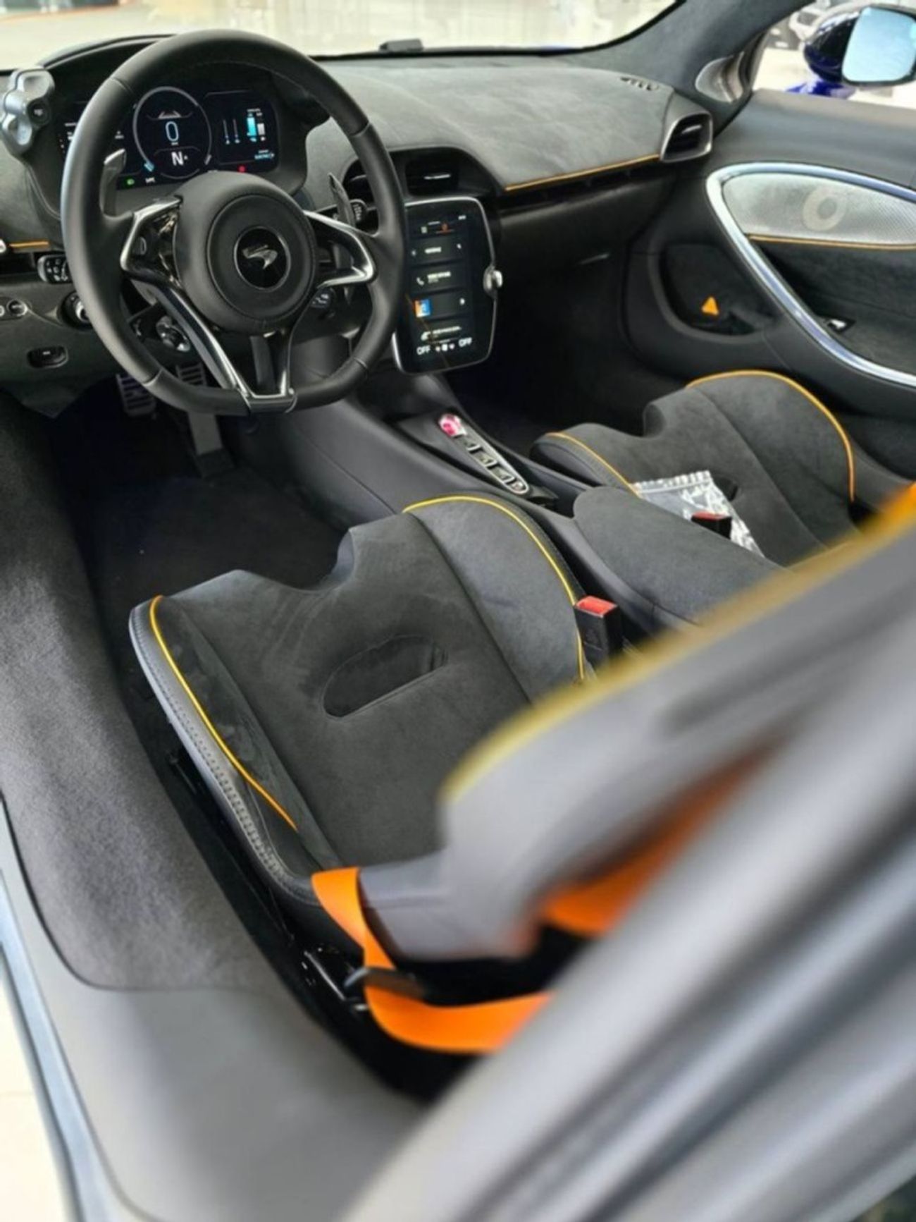 مكلارين أرتورا Brand New Artura Perfomance 2023 Full Option