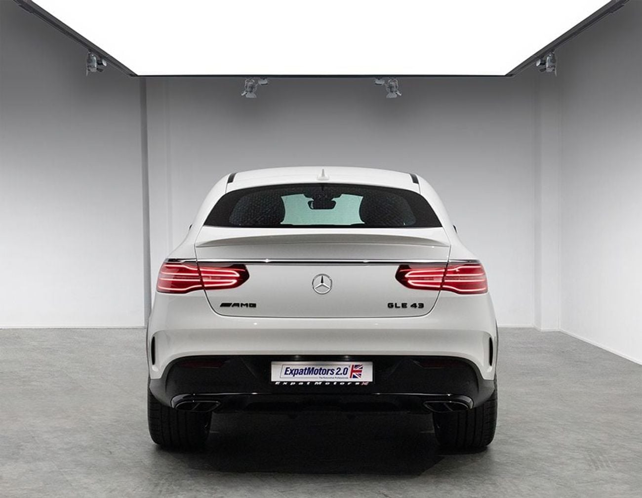 مرسيدس بنز GLE 43 AMG ستاندارد