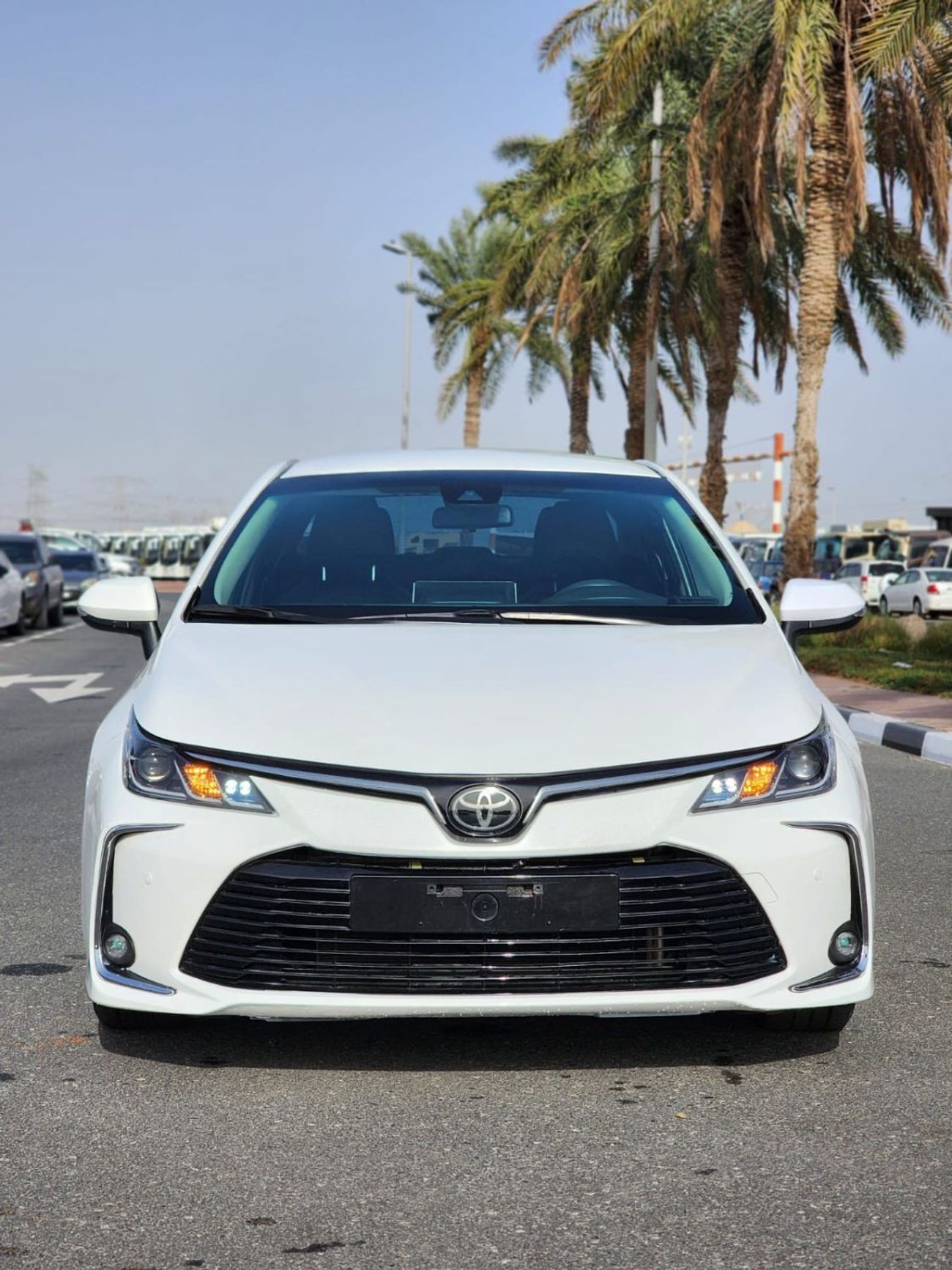 تويوتا كورولا XLI اكزكيتيف هجين