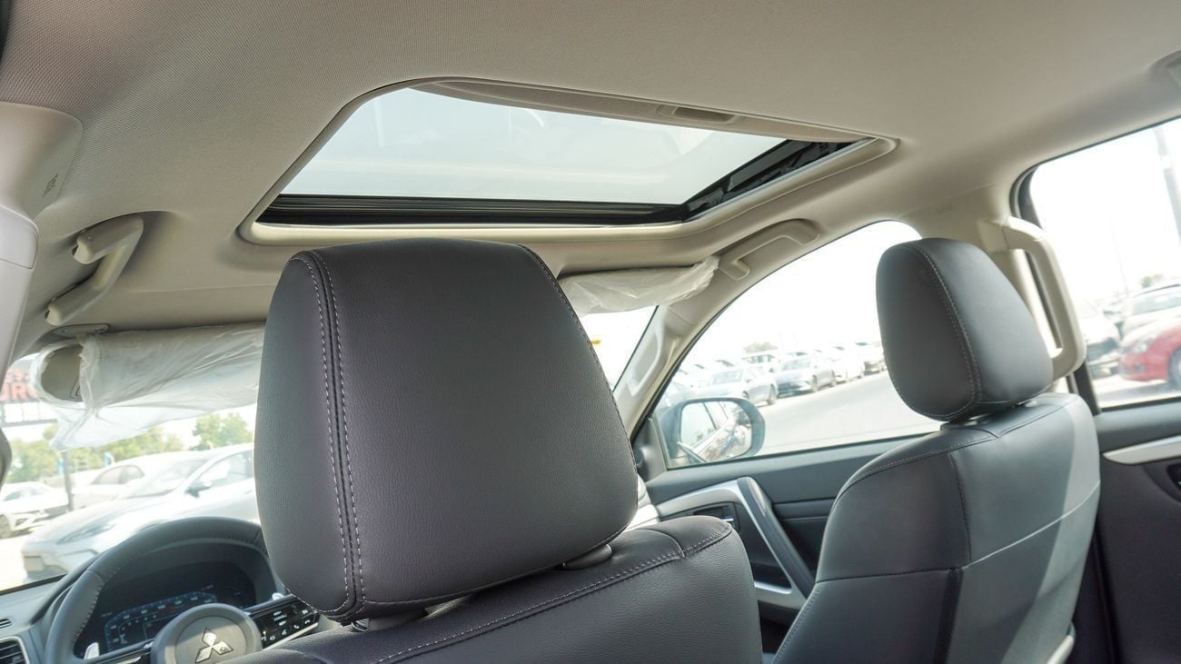 ميتسوبيشي مونتيرو سبورت 3.0L