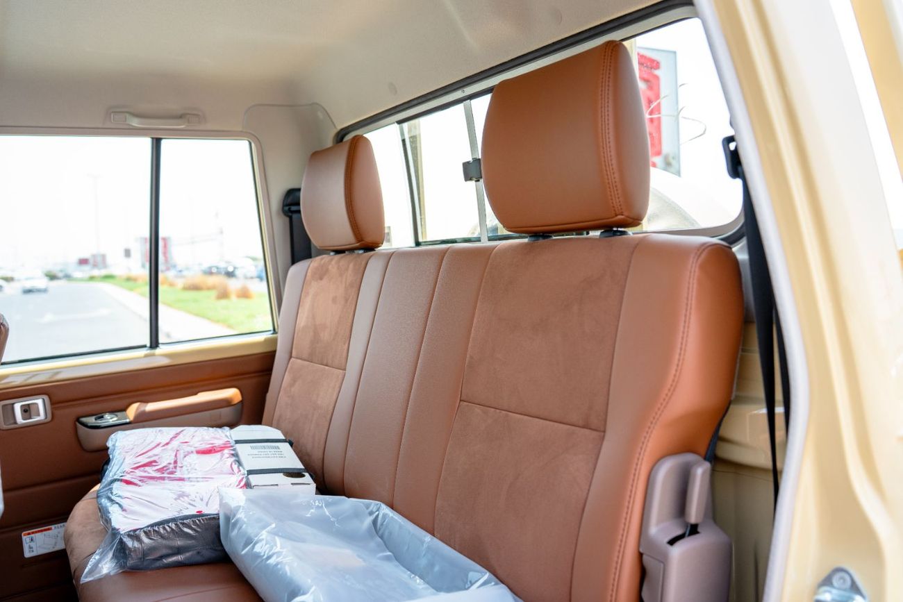 تويوتا لاند كروزر بيك آب Toyota Land Cruiser LC79  2025 2.8L Diesel Pick UP Double Cab  4WD