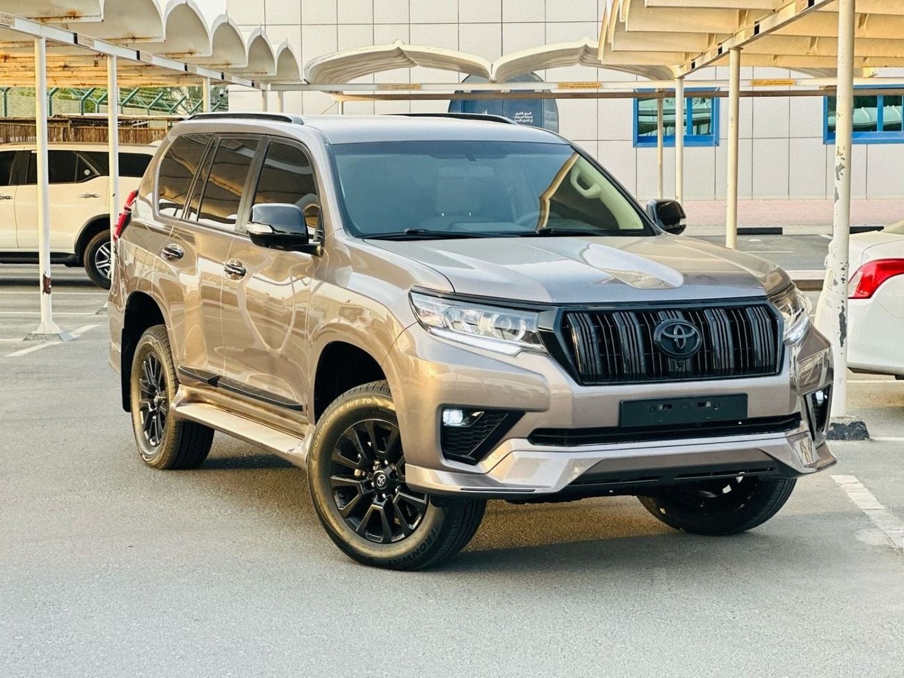 تويوتا برادو VXR 2.7L 4WD