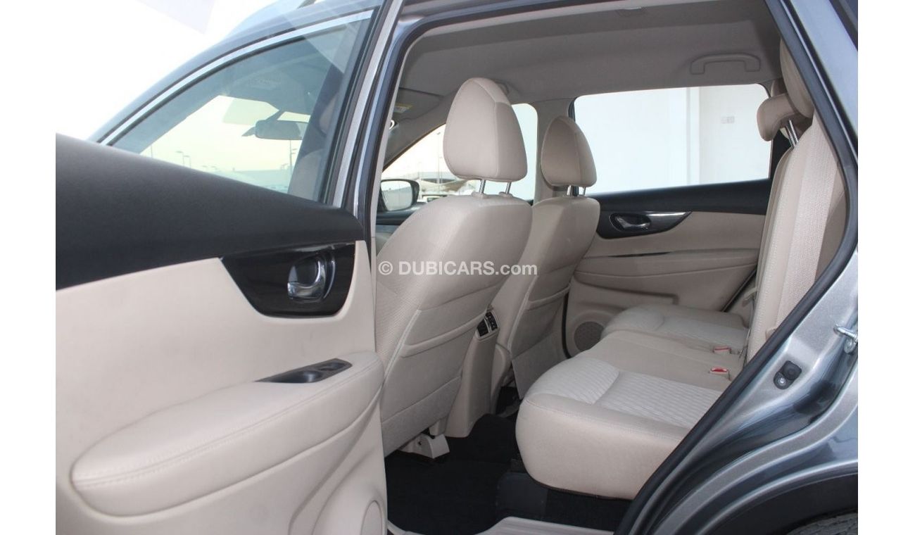 نيسان إكس تريل نيسان اكس تريل 2018 خليجي رقم 2 فورويل بحالة ممتازة بدون حوادث نظيفه جدا من الداخل والخارج