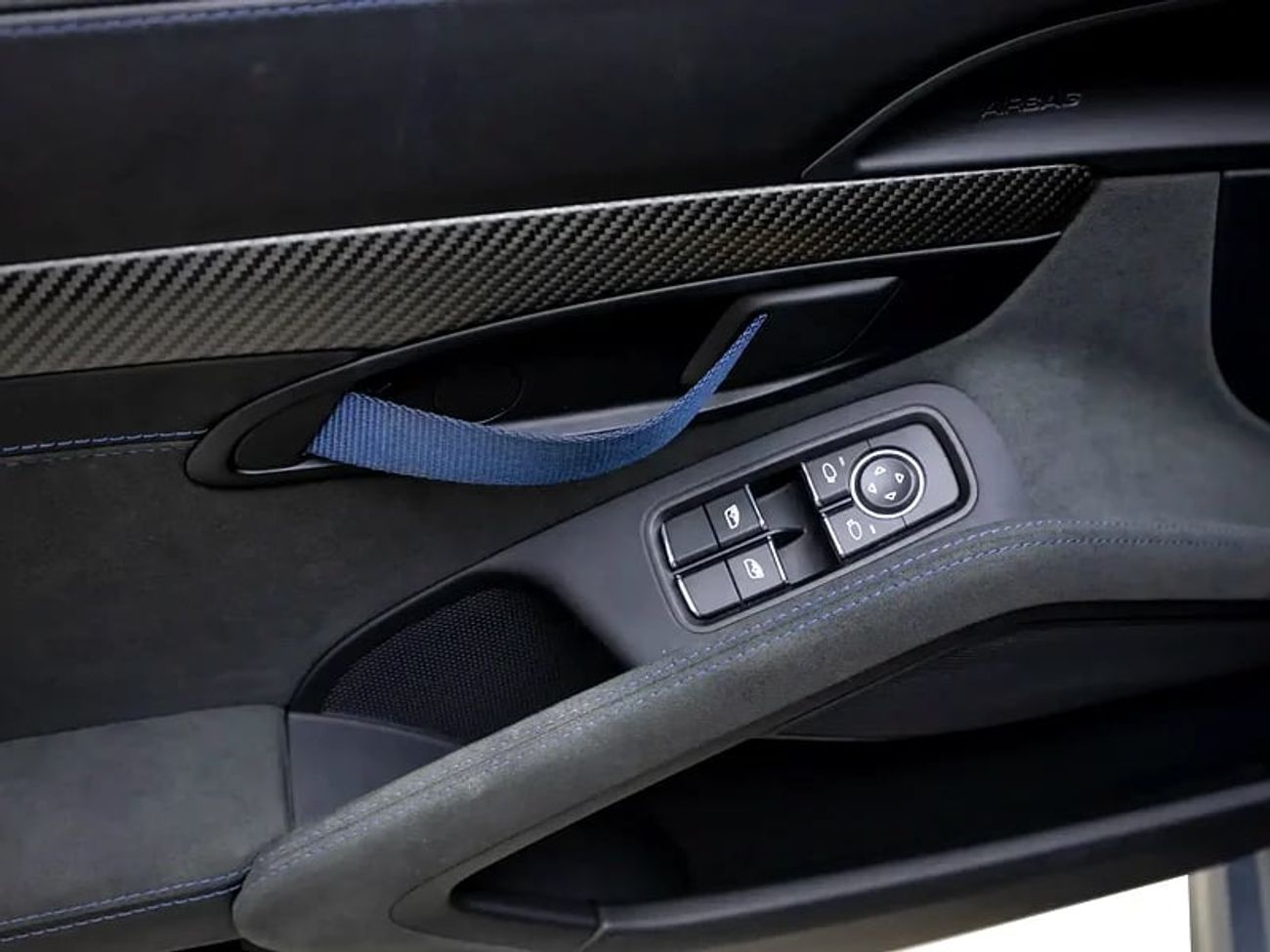 بورش كايمان 718 Cayman | GT4 RS Weissach | GCC Spec | With Warranty