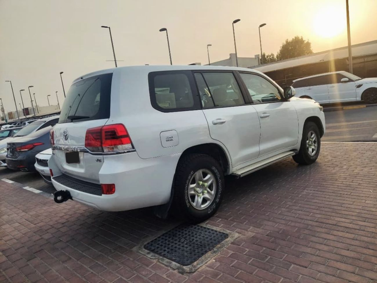 Toyota Land Cruiser 200 4.5L GXR V8 TWIN TURBO DIESEL AUTOMATIC TRANSMISSION