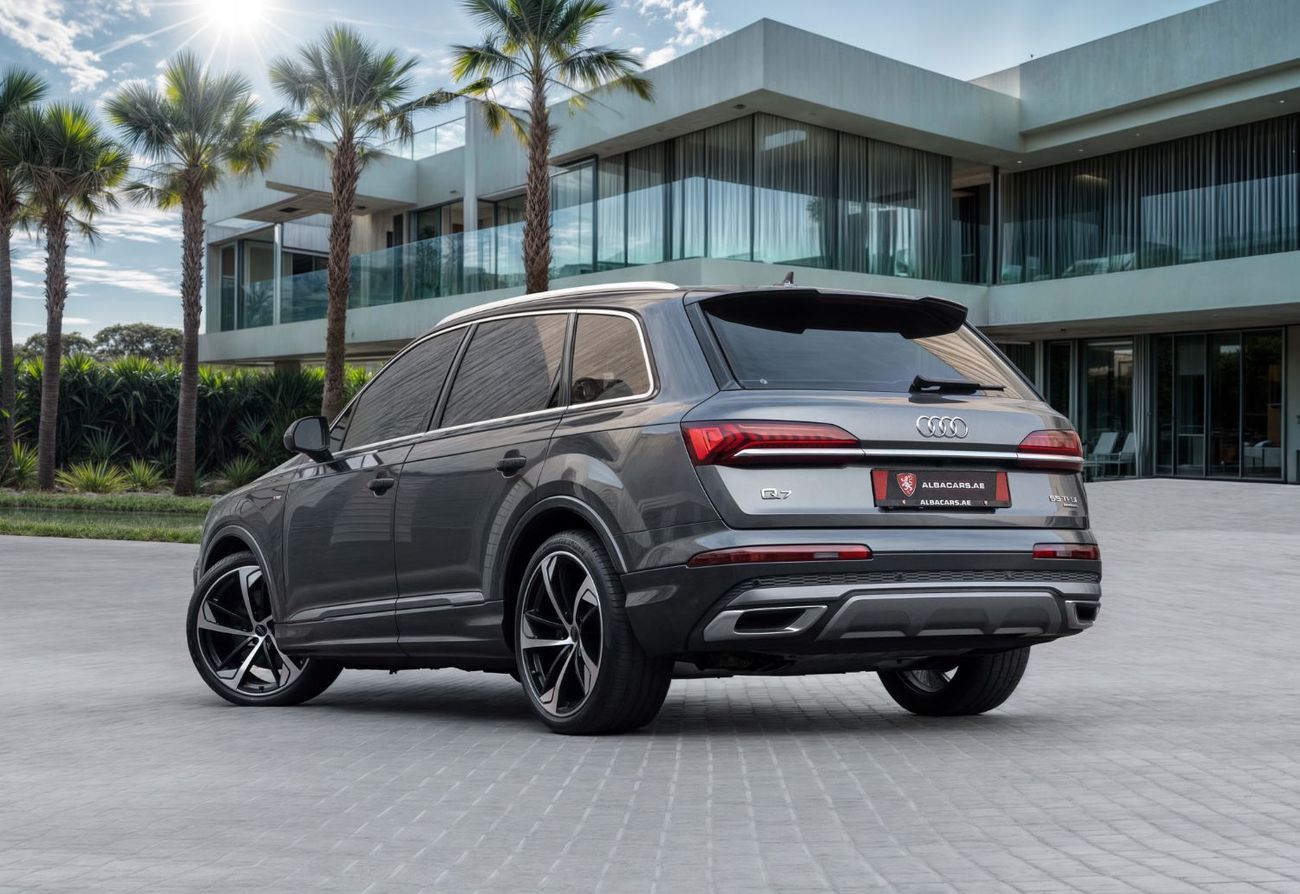 أودي Q7 Q7 S-line | 3,232 P.M | 0% Downpayment | Immaculate Condition!