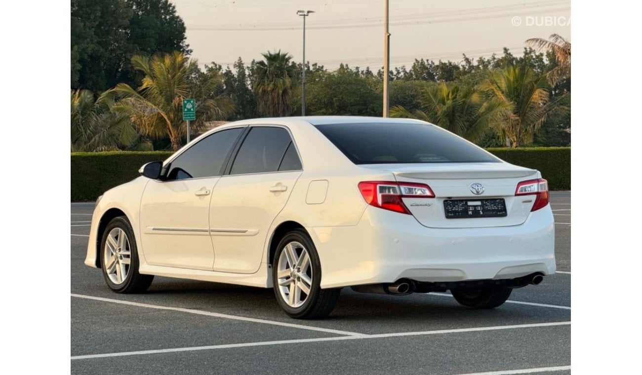 Toyota Camry Sport