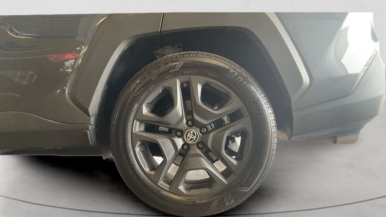 تويوتا راف ٤ 2.5 ADVENTURE 4WD AUTO | شامل الضمان | 0 ﺪﻔﻋﺓ ﺃﻮﻟﻯ