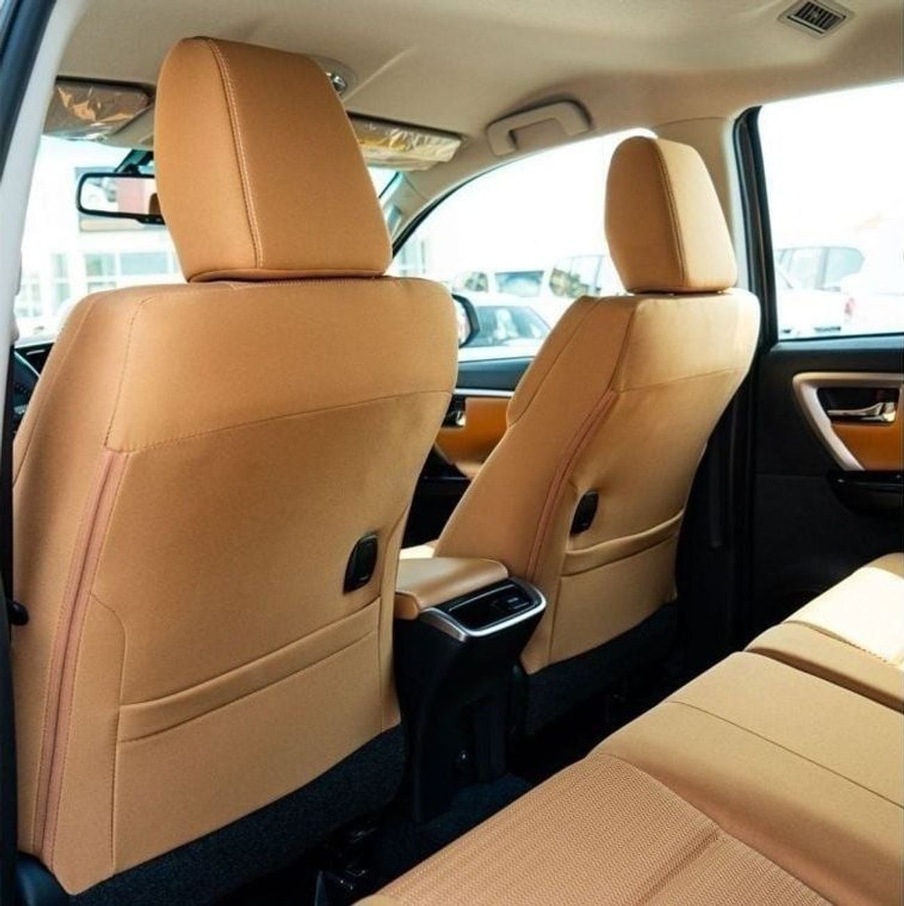 Toyota Fortuner SR5 Full Option | 2.4 | v4 | Diesel | Export **