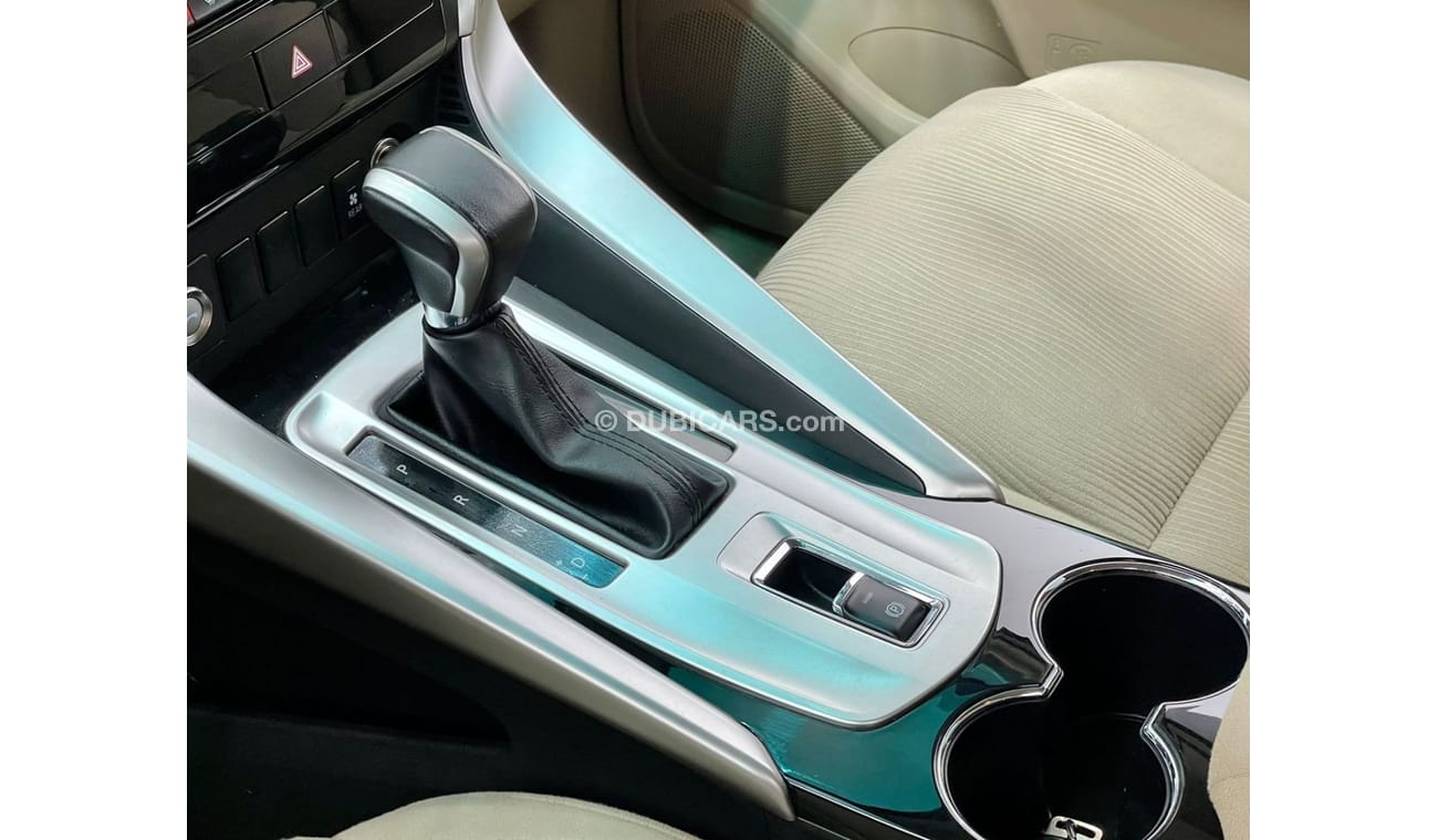 Mitsubishi Montero 2016 Mitsubishi Montero Sport, Mitsubishi Service History, One Year Warranty, GCC
