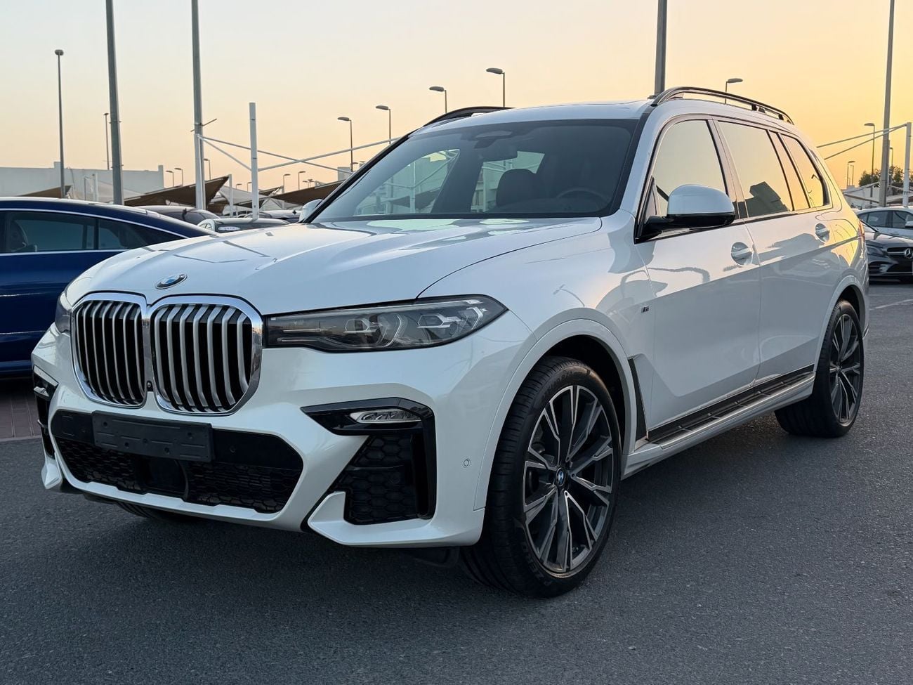 بي أم دبليو X7 بي ام X7 XDrive40i M sport