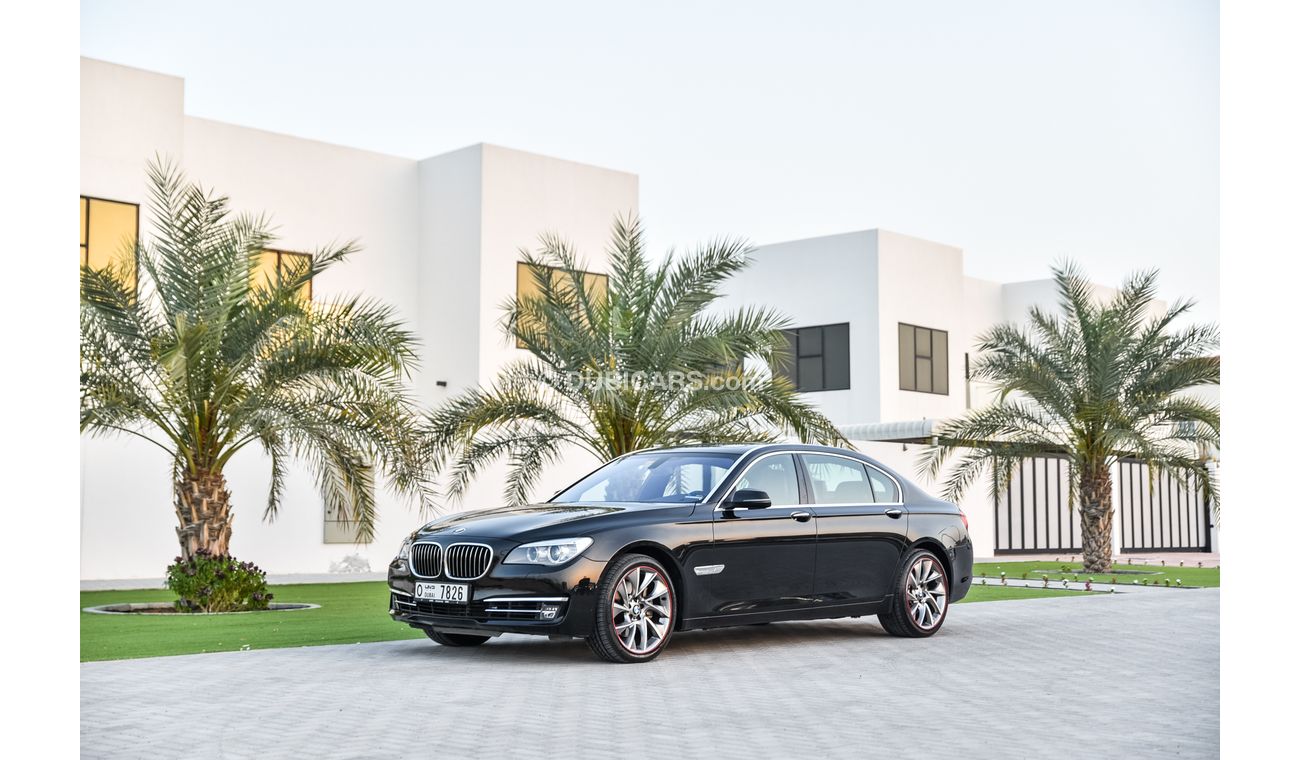 بي أم دبليو 740Li Li V6 Twin Turbo