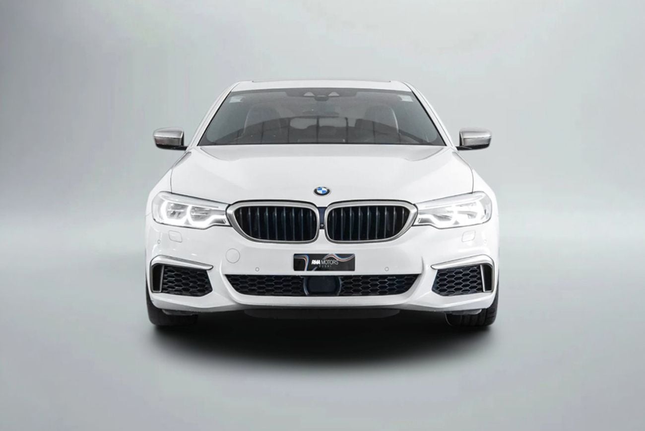 بي أم دبليو M550i