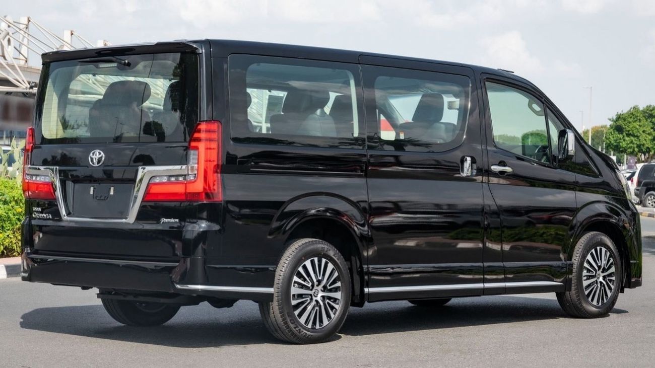 تويوتا جرافينا 3.5P AT MY2023 – BLACK