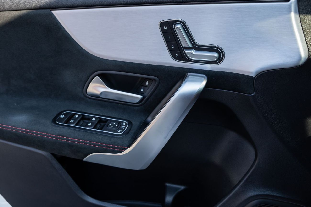 Mercedes-Benz A 200 AMG