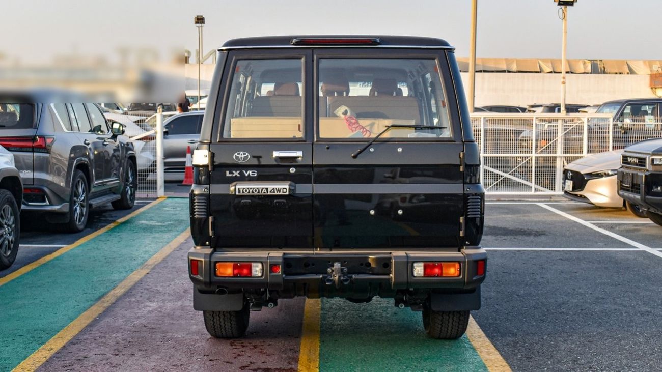 Toyota Land Cruiser 70 4.0K V6